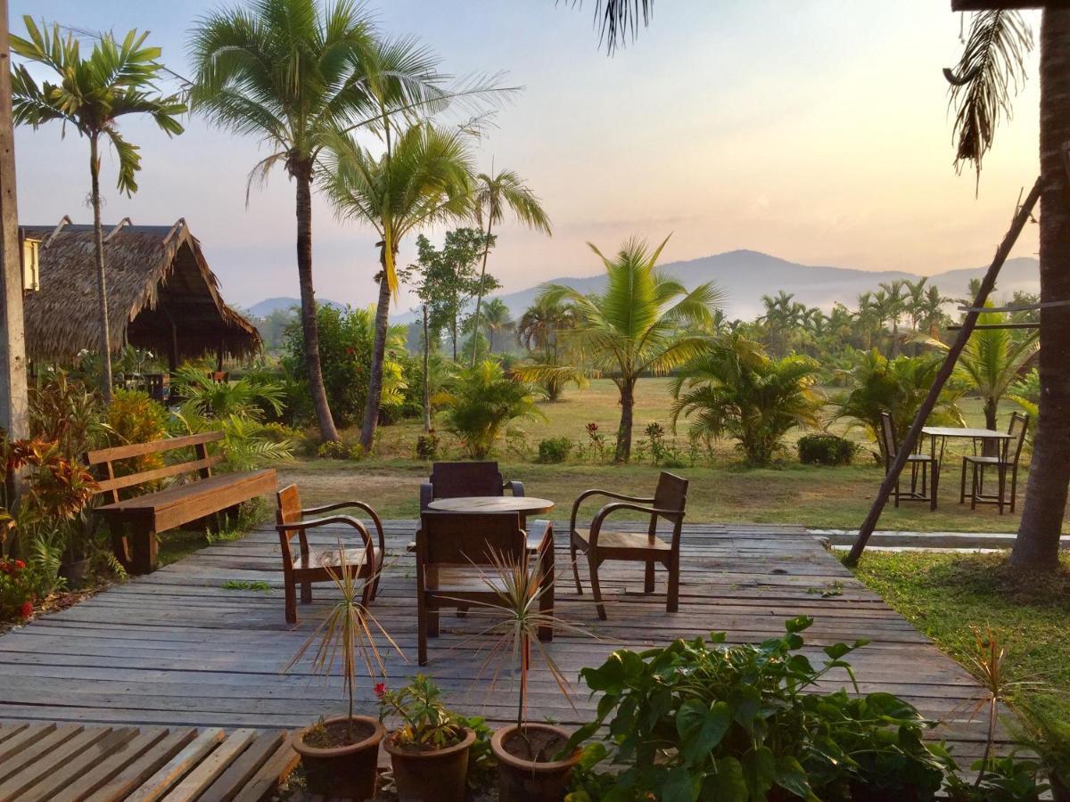 Le Cocotier Hotell Ban Cho Lae Exteriör bild