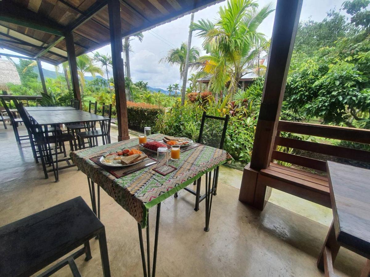 Le Cocotier Hotell Ban Cho Lae Exteriör bild