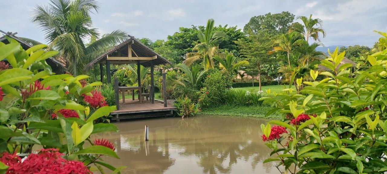 Le Cocotier Hotell Ban Cho Lae Exteriör bild